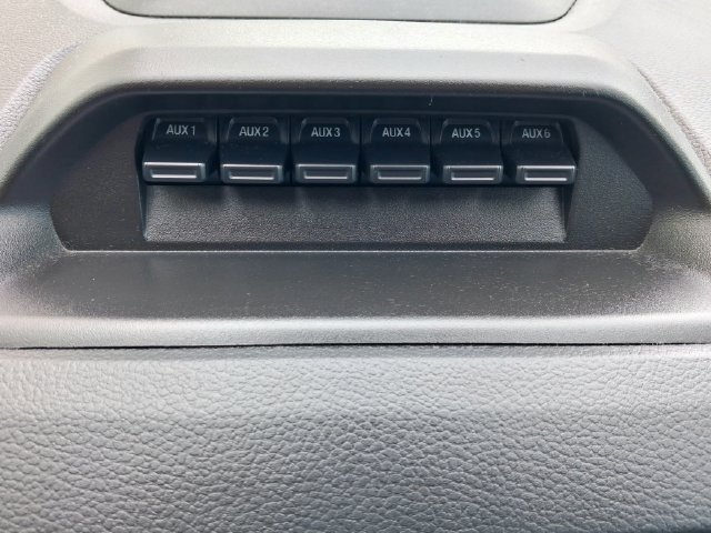 Used 2022 Silver Ford XLT image 17