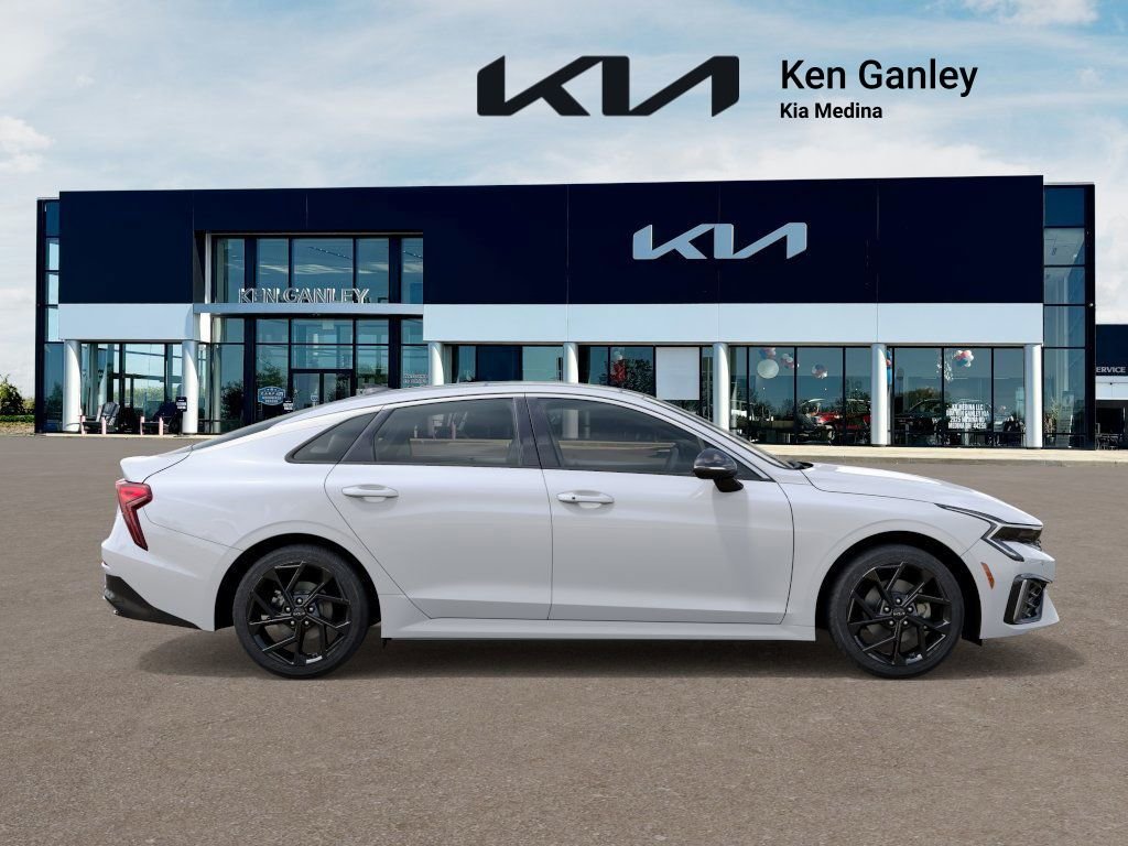 2026 Kia K5 GT-Line - Photo 7