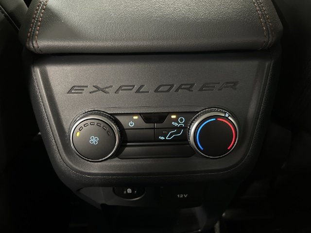 Used 2026 Star White Ford Active image 36