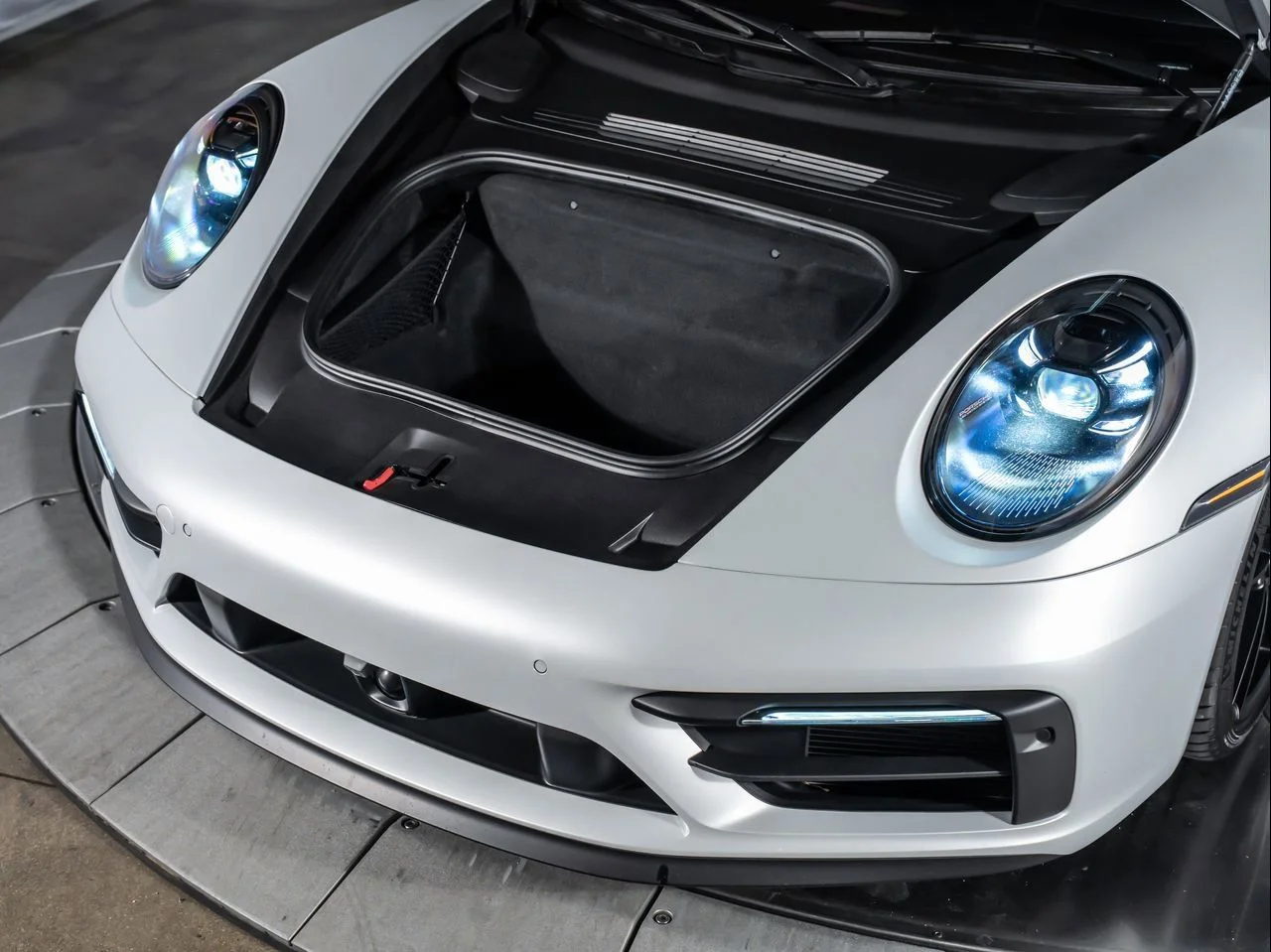 Used 2024 Silver Porsche Targa 4 GTS image 24