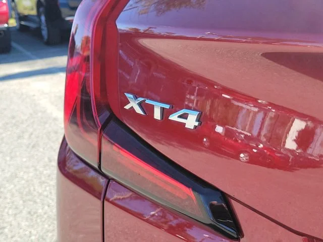 2024 Cadillac XT4 Premium Luxury - Photo 9