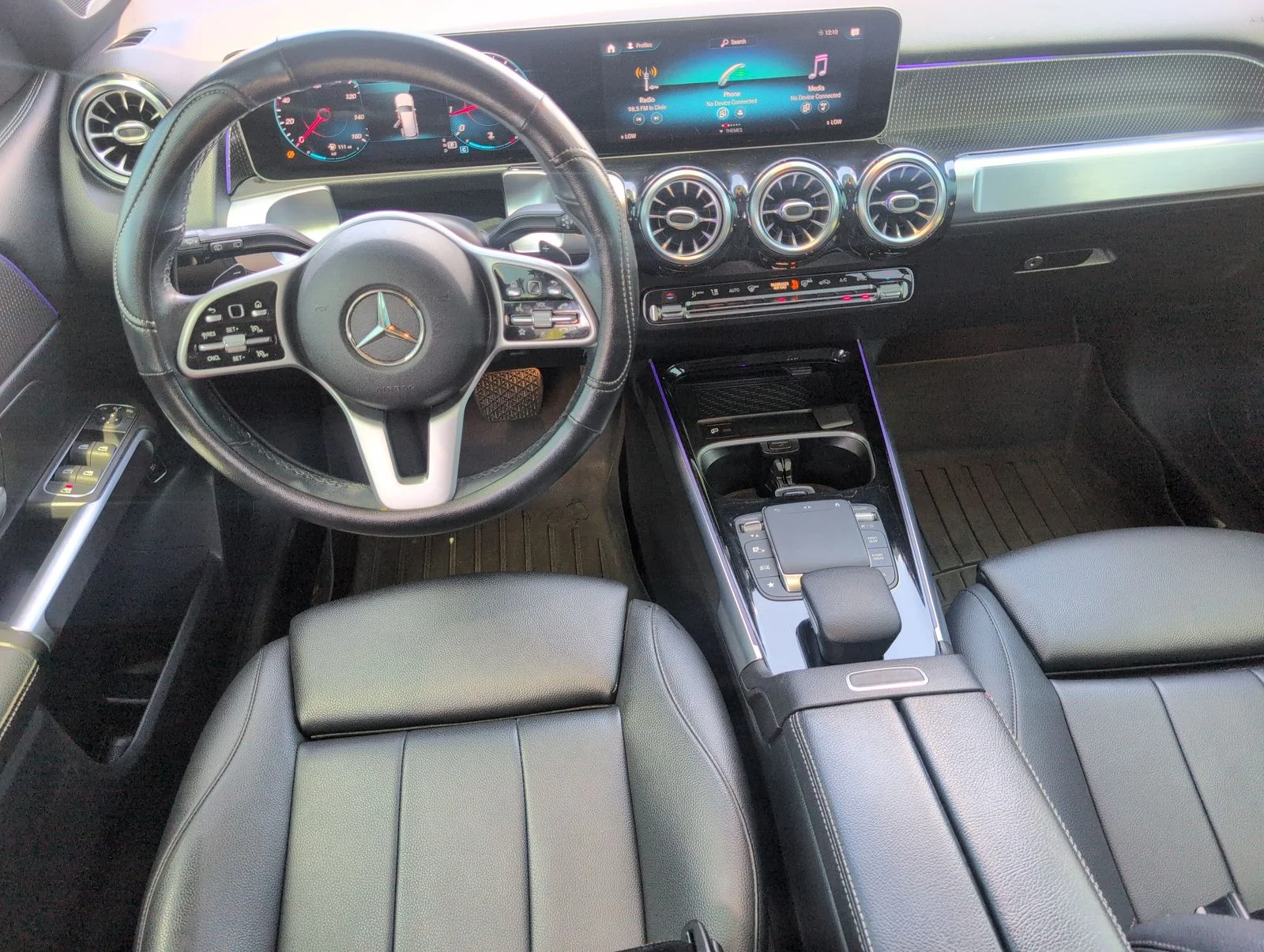 Used 2021 Blue Mercedes-Benz GLB 250 image 30