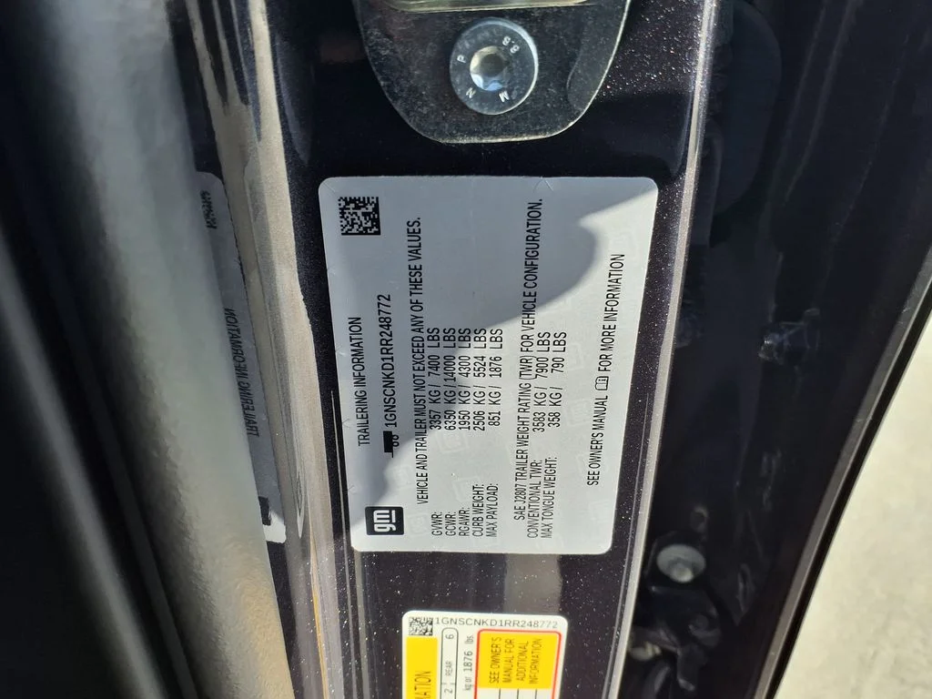 Used 2024 Gray Chevrolet LT image 38