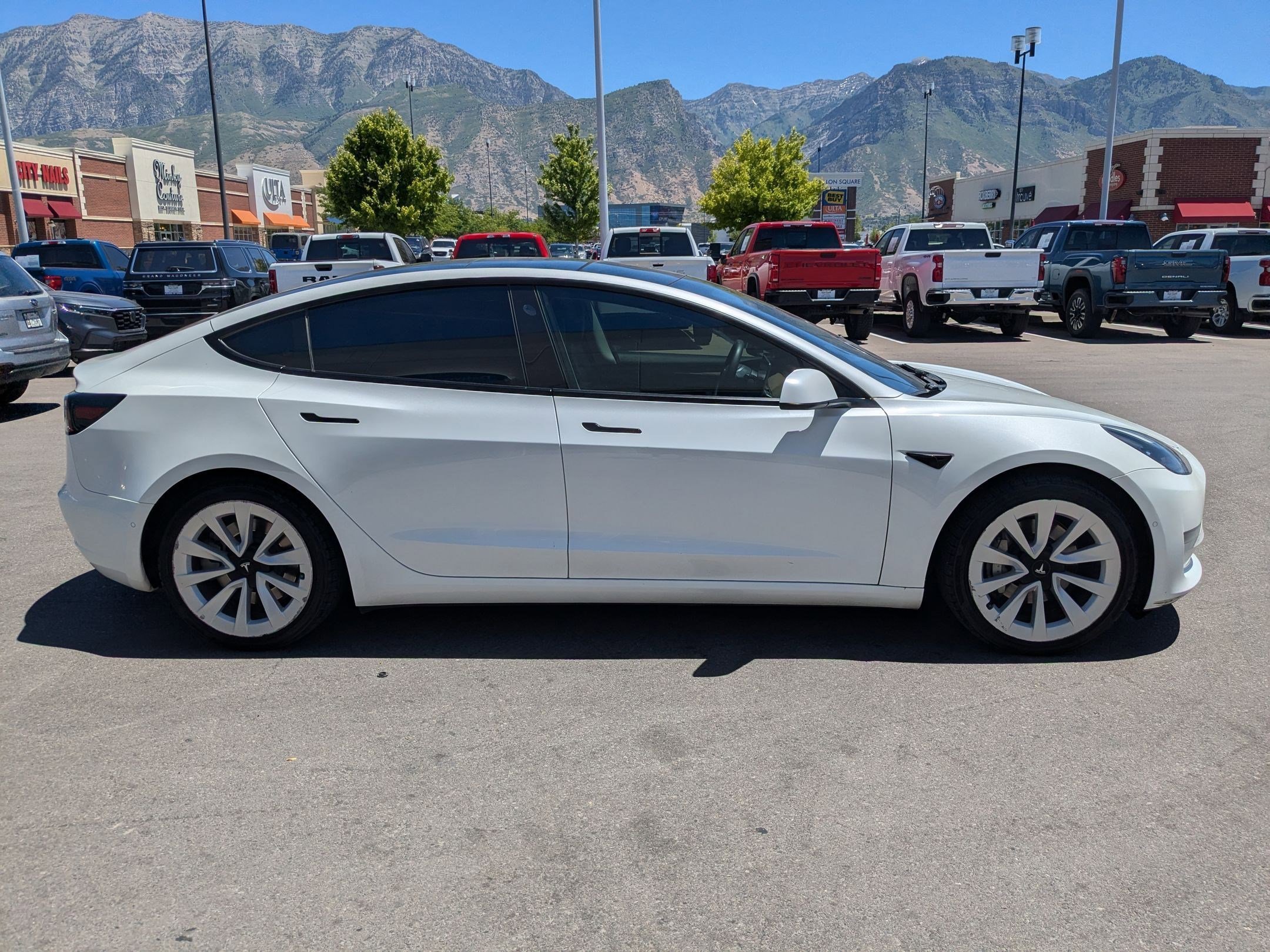 Used 2022 Tesla Model 3 Long Range with VIN 5YJ3E1EB6NF192564 for sale in Orem, UT