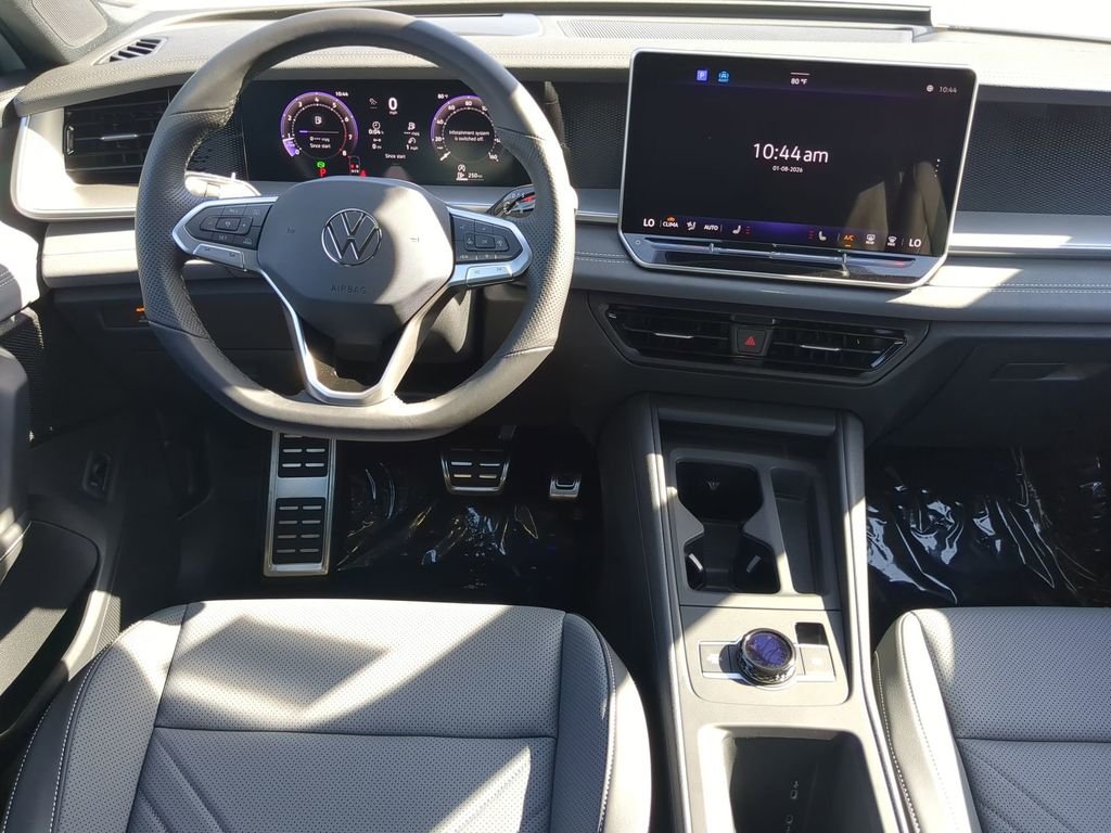 New 2026 White/off-white Volkswagen 2.0T SE R-Line Black image 14