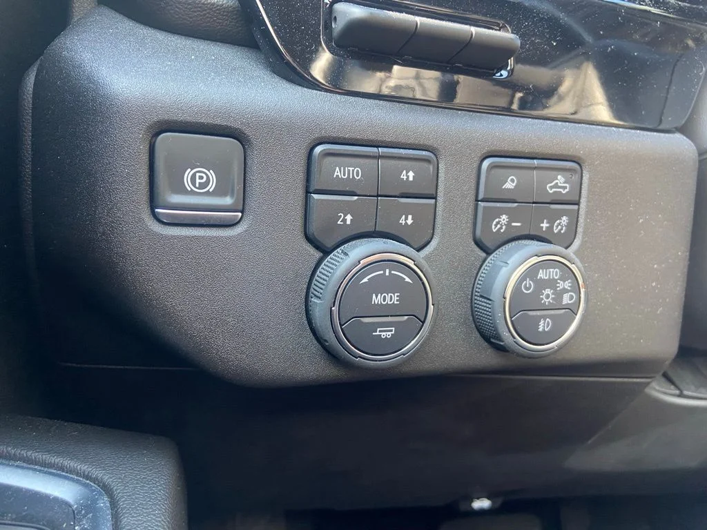 Used 2024 Black Chevrolet LTZ image 21