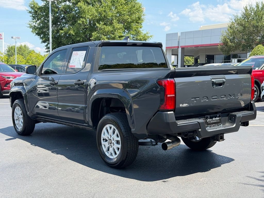 Certified Used 2025  Toyota SR image 8