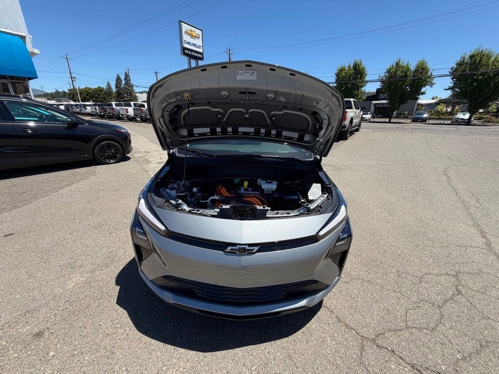 2027 Chevrolet Bolt LT - Photo 27