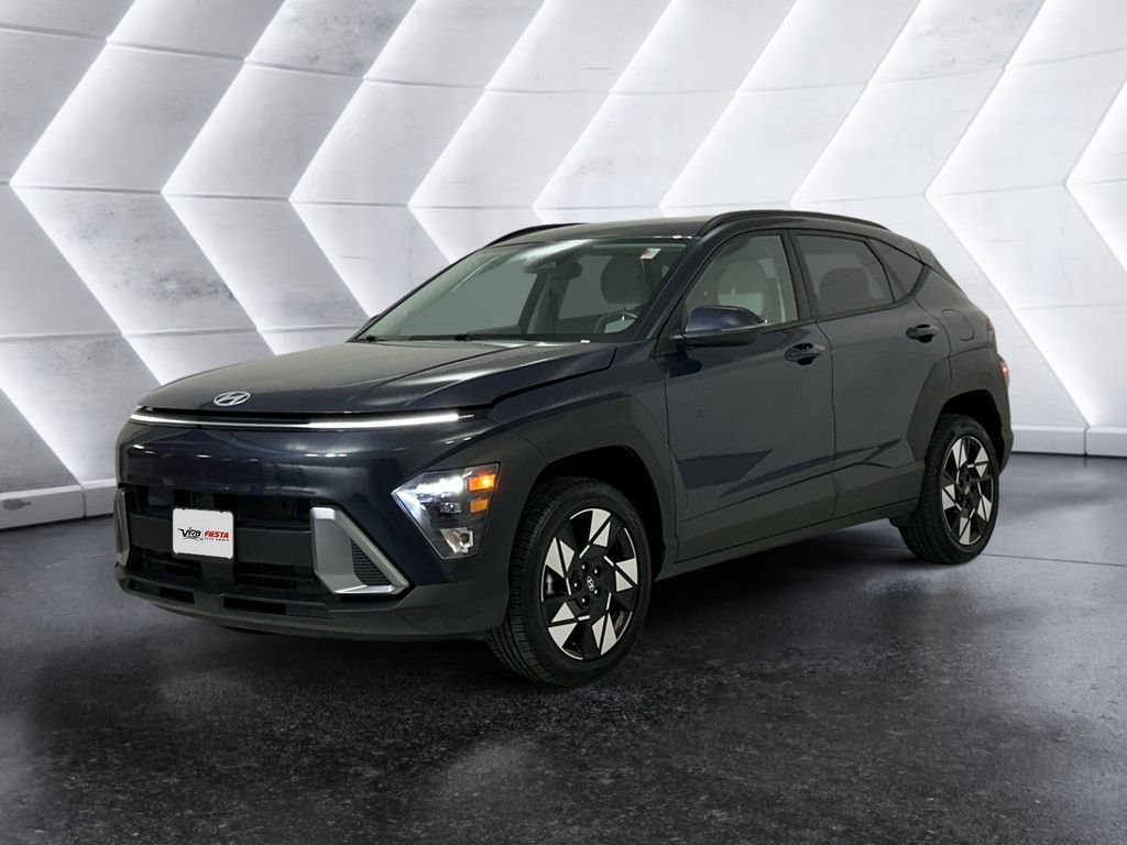 Used 2024 Blue Hyundai SEL image 3