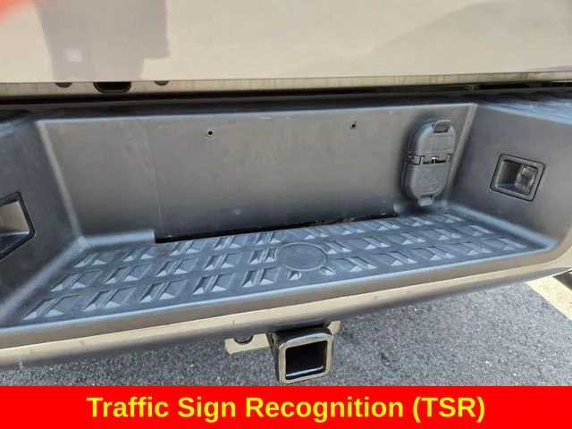 Used 2021 Gray Nissan SV image 20