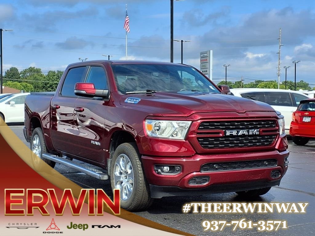 2024 RAM 1500 Big Horn/Lone Star 4x4 Crew Cab 5'7's photo