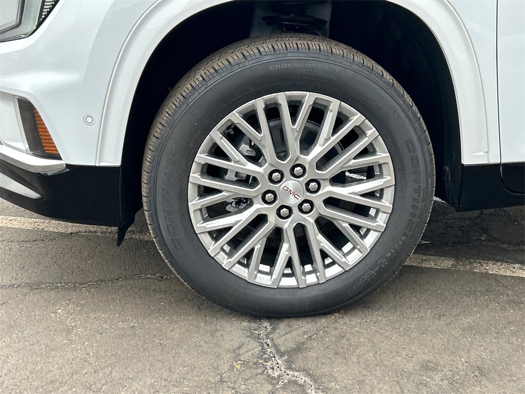 2026 GMC ACADIA - Image 10