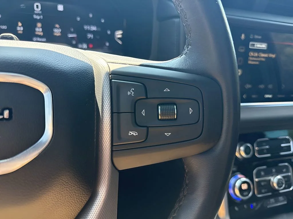 Used 2024 Sterling Metallic GMC Denali image 17