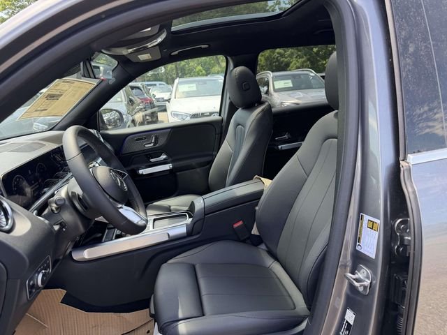 New 2026 Mountain Grey Metallic Mercedes-Benz GLB 250 image 3
