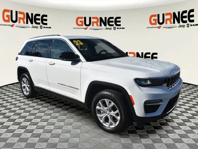 Used 2023 White Jeep Limited image 11