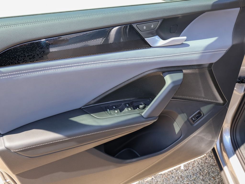 New 2026 Silver Volkswagen 2.0T SE image 12