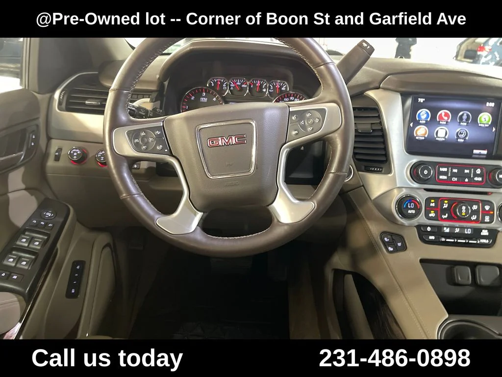 Used 2015 Silver GMC SLT image 17