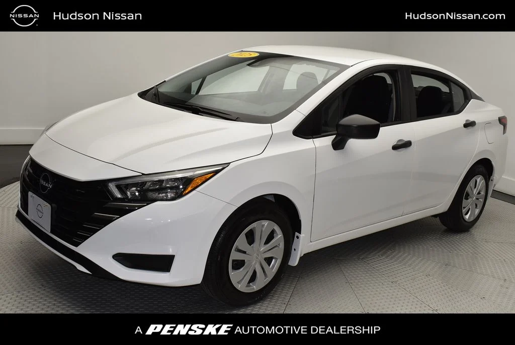 2025 Nissan Versa Sedan