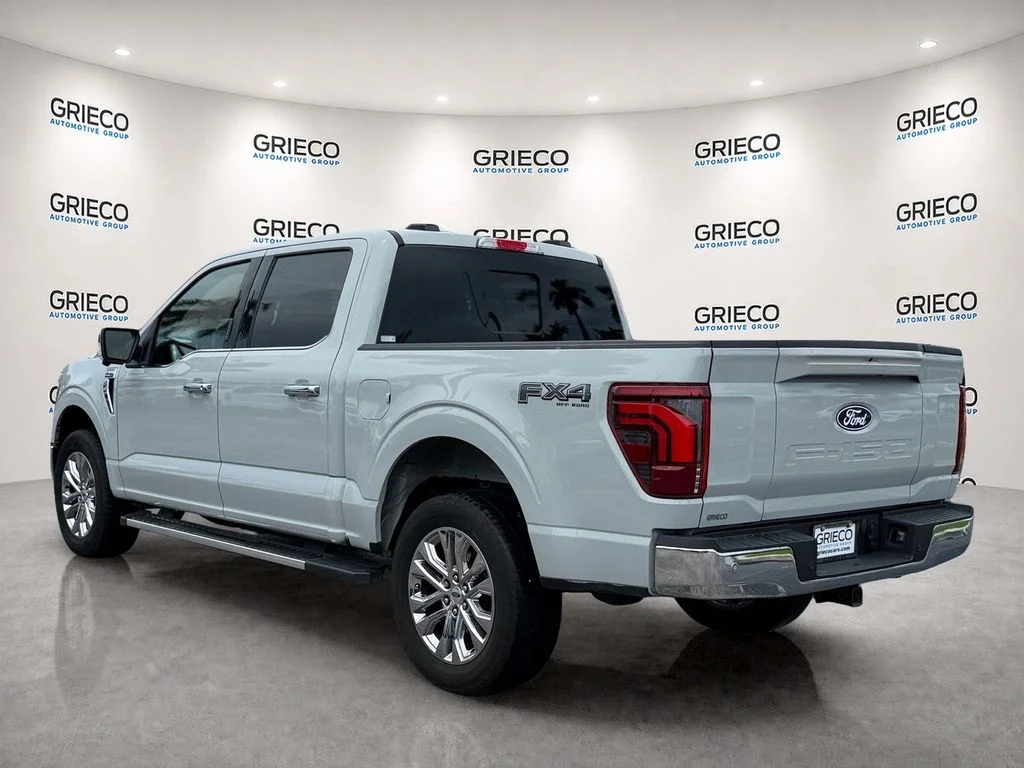 Used 2024 White Ford Lariat image 5