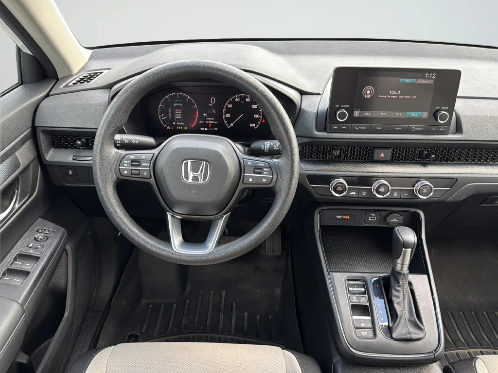 Used 2023  Honda LX image 11
