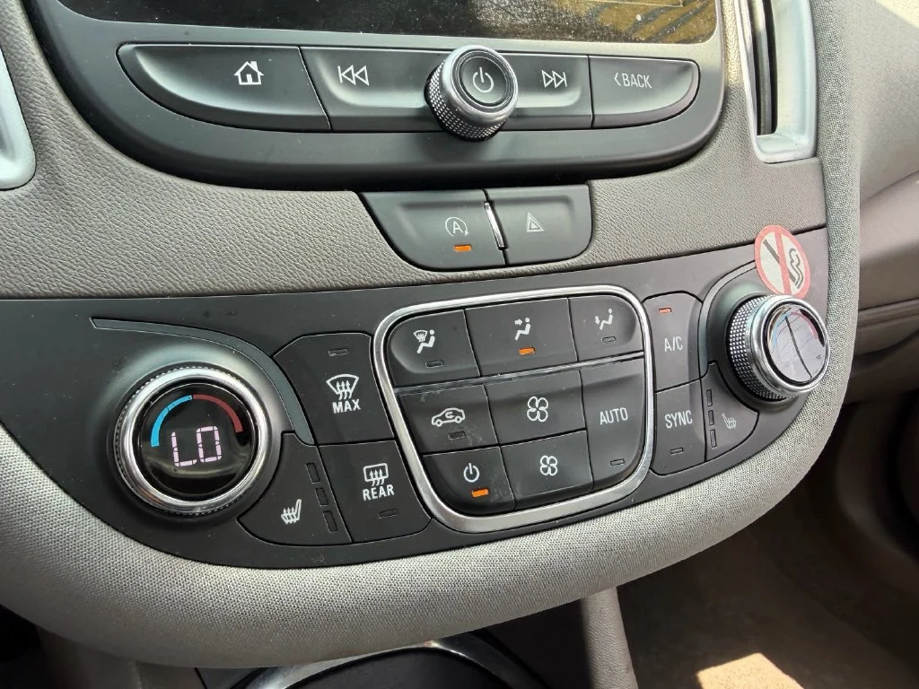 Used 2024 White Chevrolet LT image 24