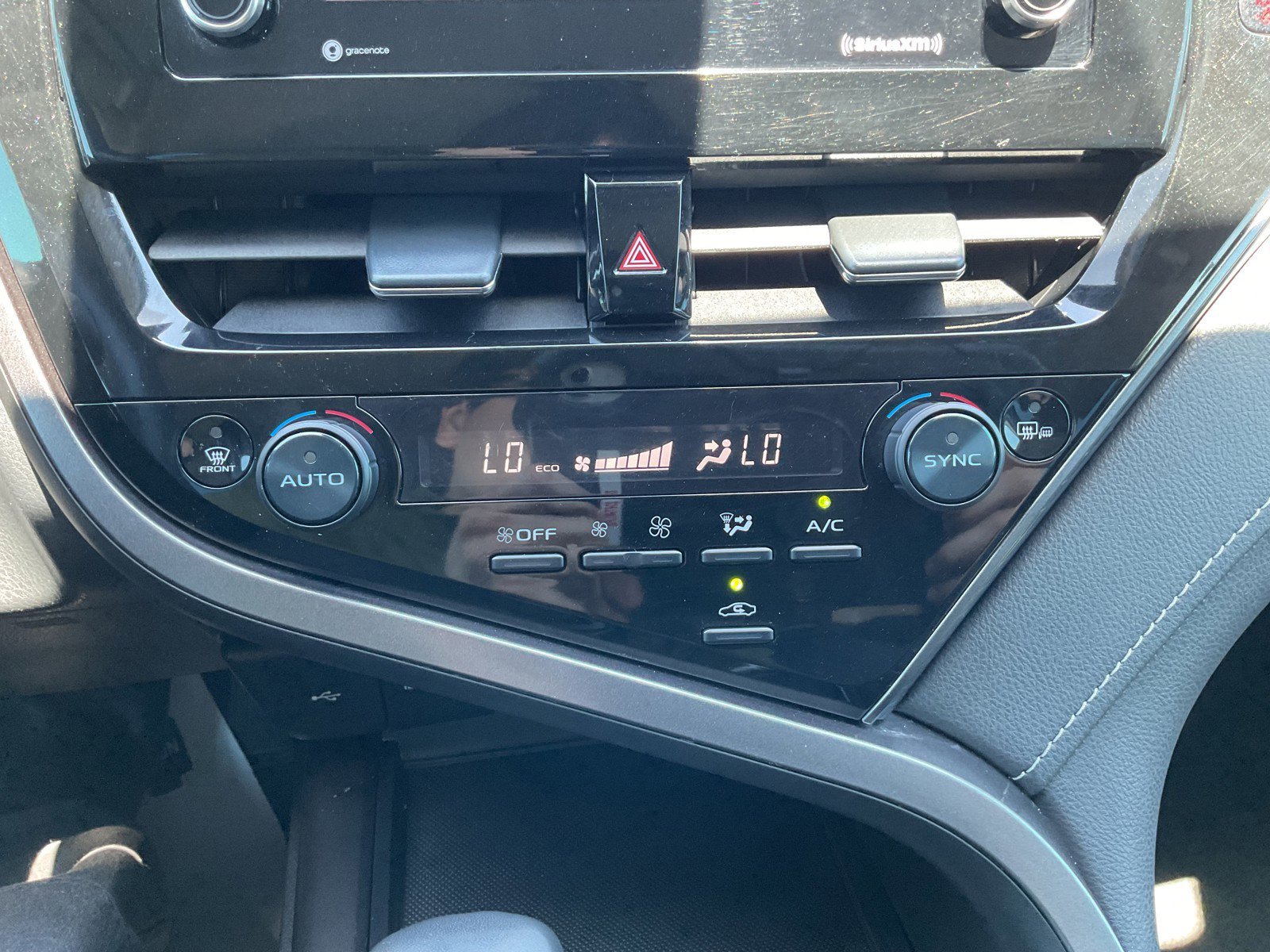 Certified Used 2022 White Toyota SE image 27