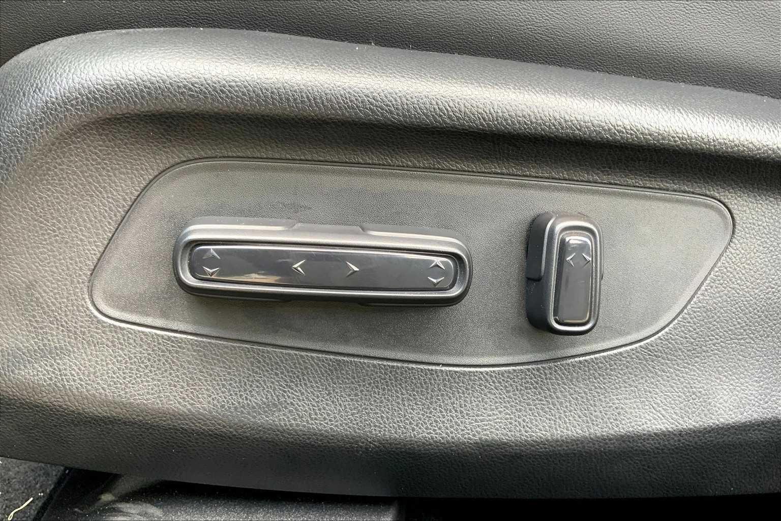 2025 Acura ADX Base - Photo 19