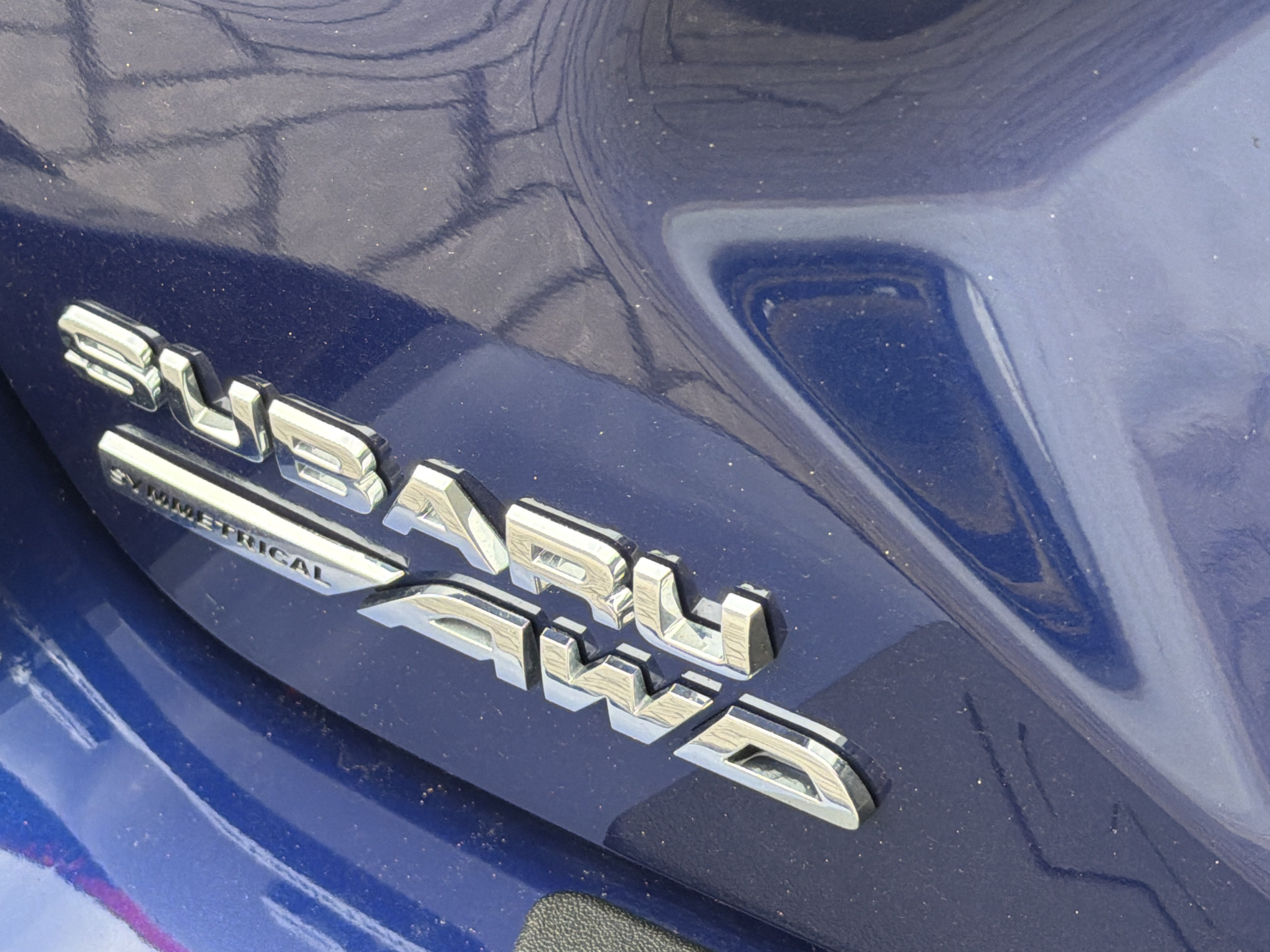 Certified Used 2025 Sapphire Blue Pearl Subaru Premium image 15