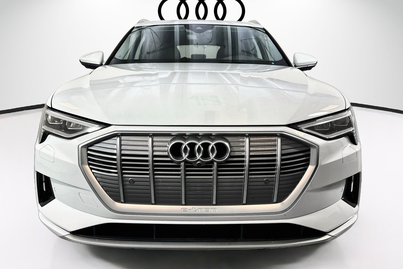 Used 2022 White Audi Premium Plus image 2