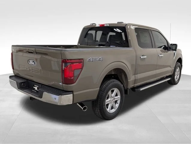 New 2025 Marsh Gray Ford XLT image 18