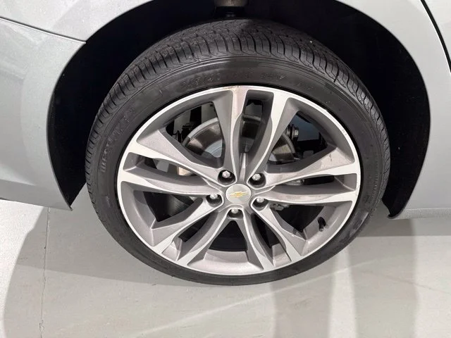 Used 2024 Gray Chevrolet LT image 12