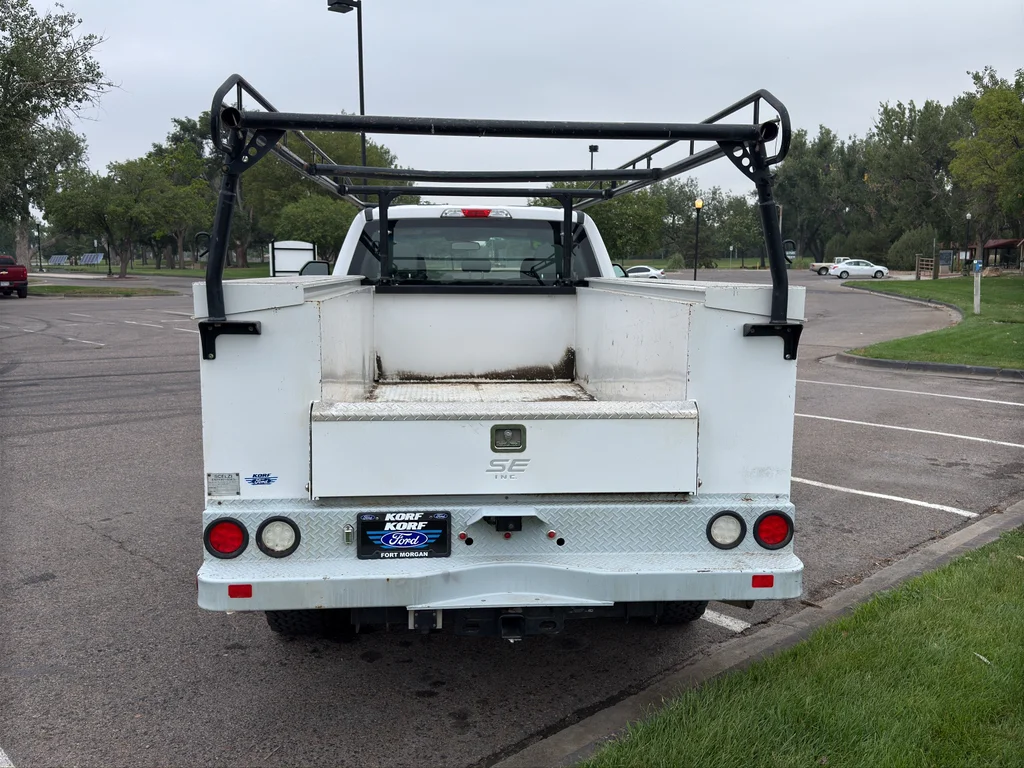 Used 2019 Oxford White Ford XL image 4