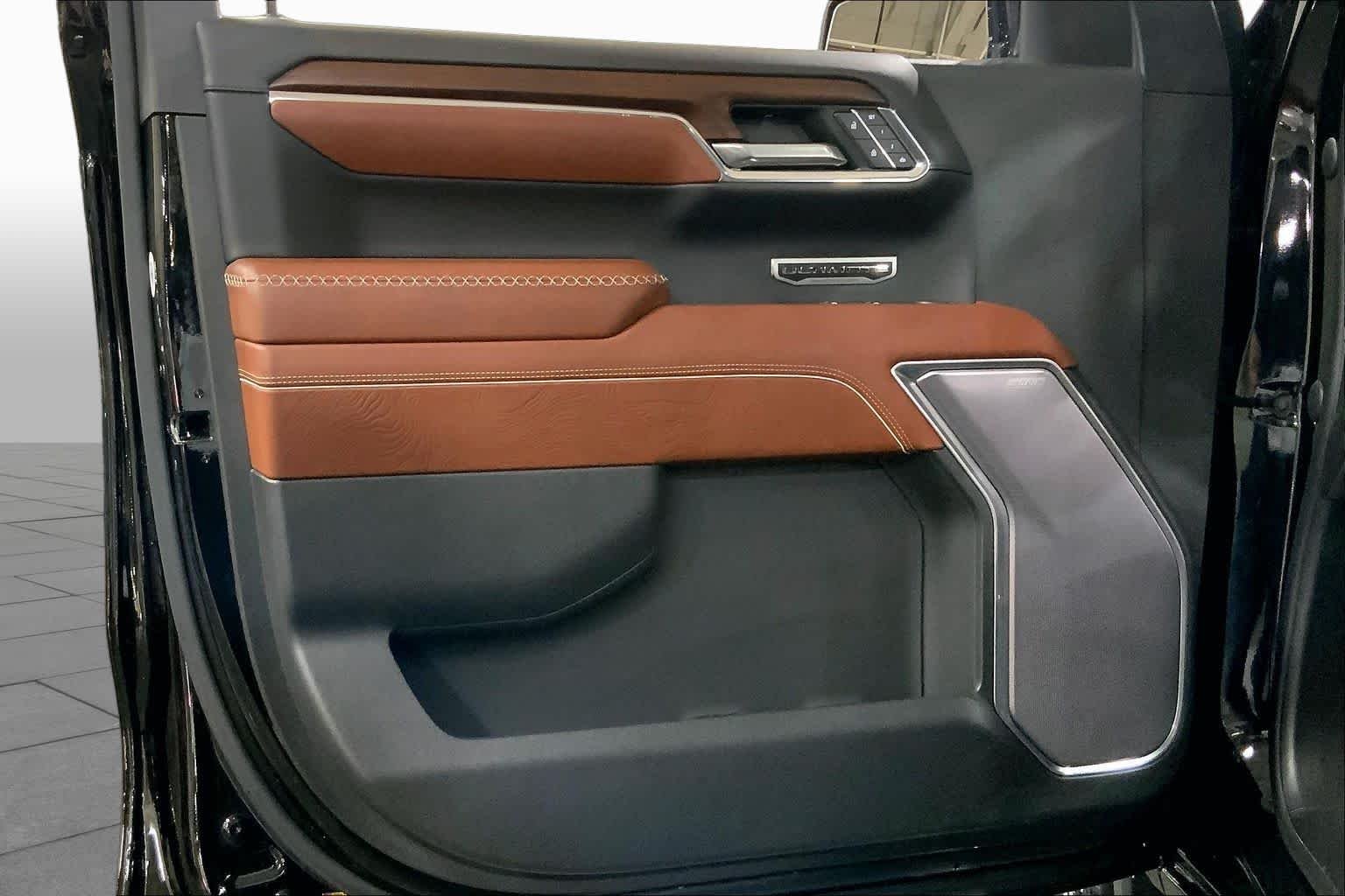 Used 2023 Onyx Black GMC Denali Ultimate image 22