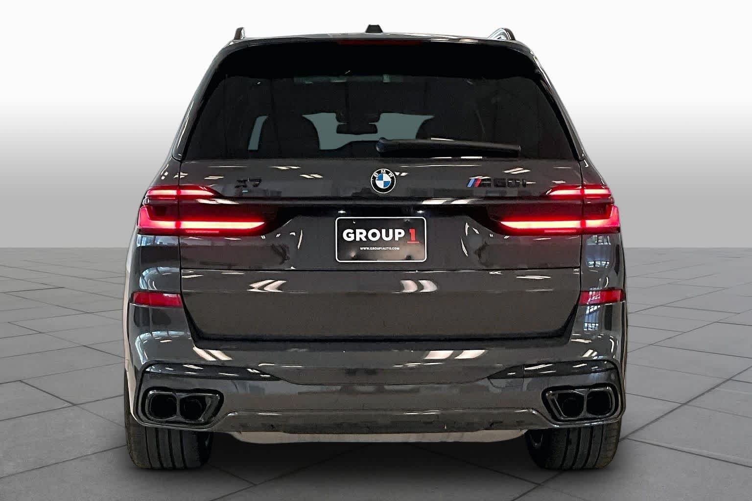Used 2026 Dravit Grey Metallic BMW M60i image 4