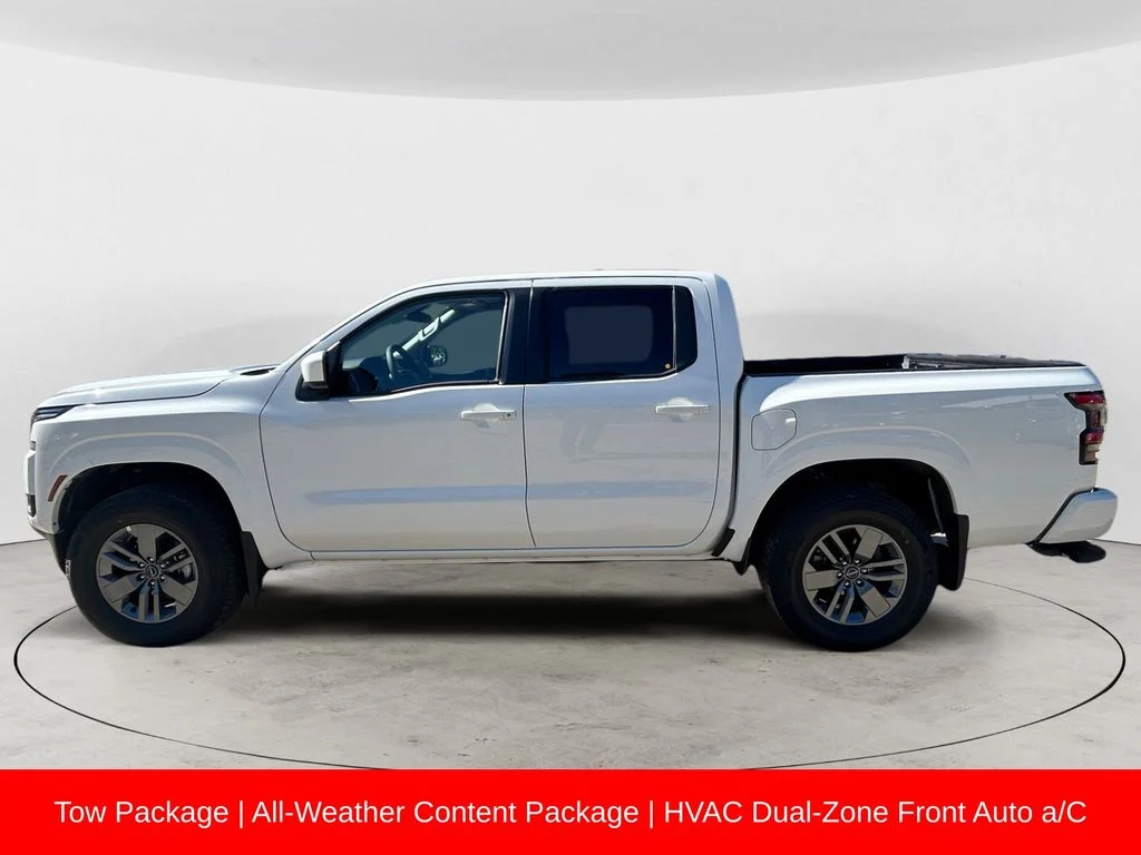 New 2026 Glacier White Nissan SV image 2