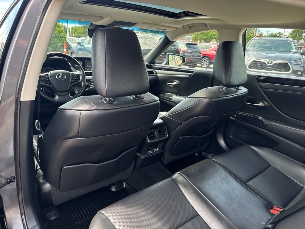 Used 2020 Gray Lexus 350 image 37