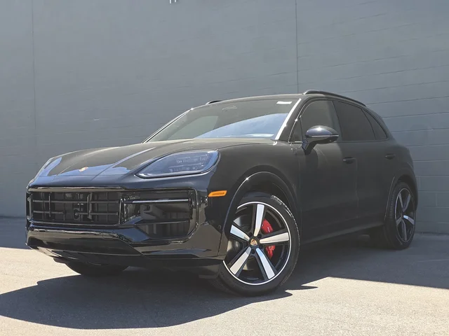 2026 Porsche Cayenne GTS