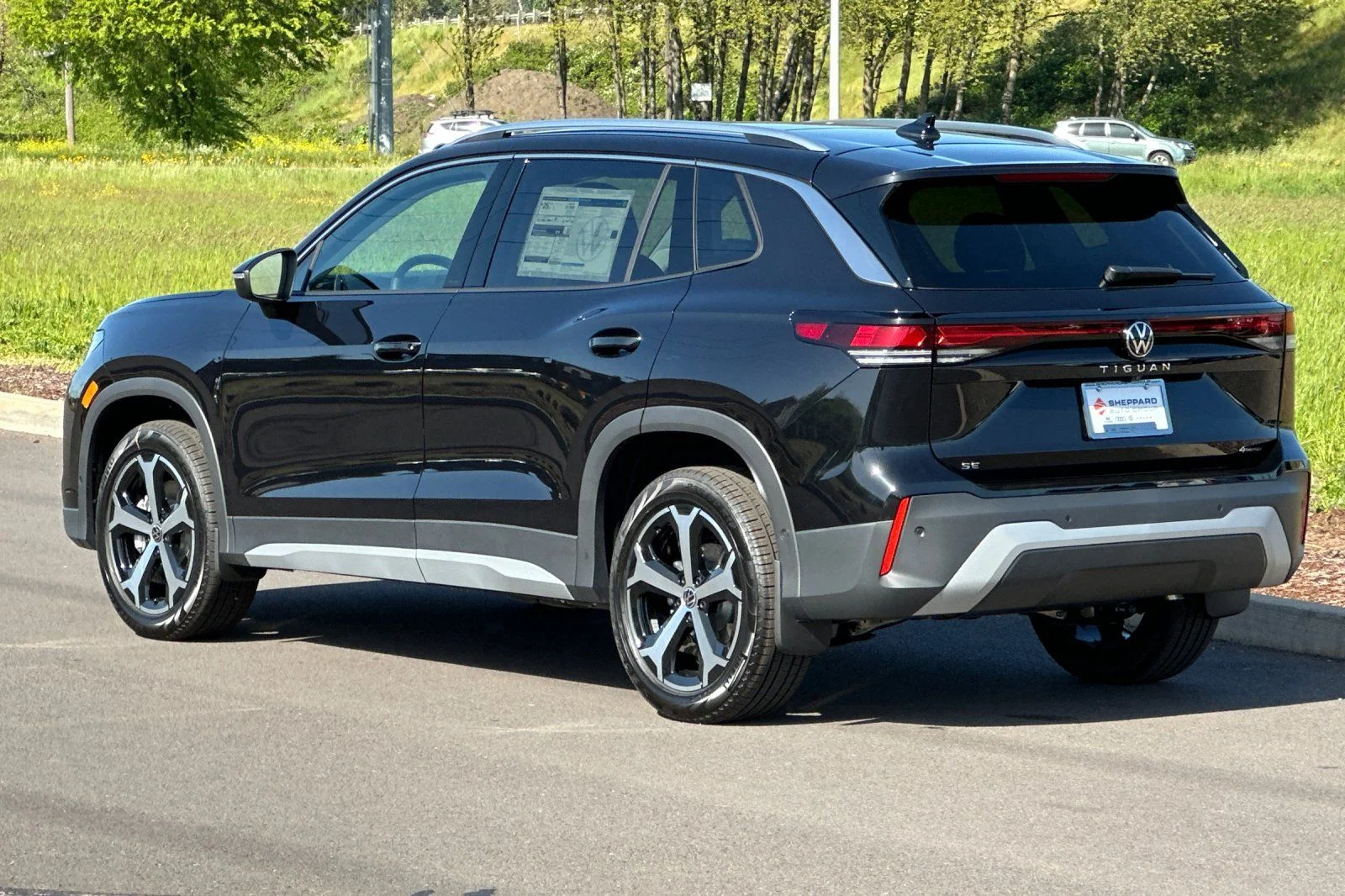 New 2026 Black Volkswagen 2.0T SE image 5
