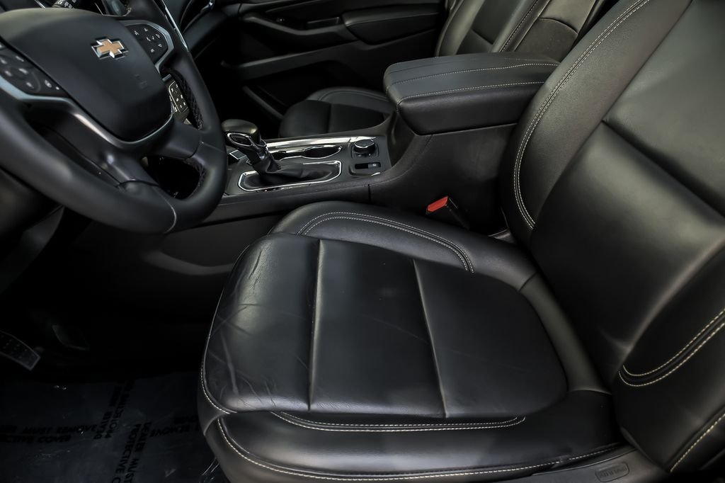 Used 2023 White Chevrolet LT Leather image 15