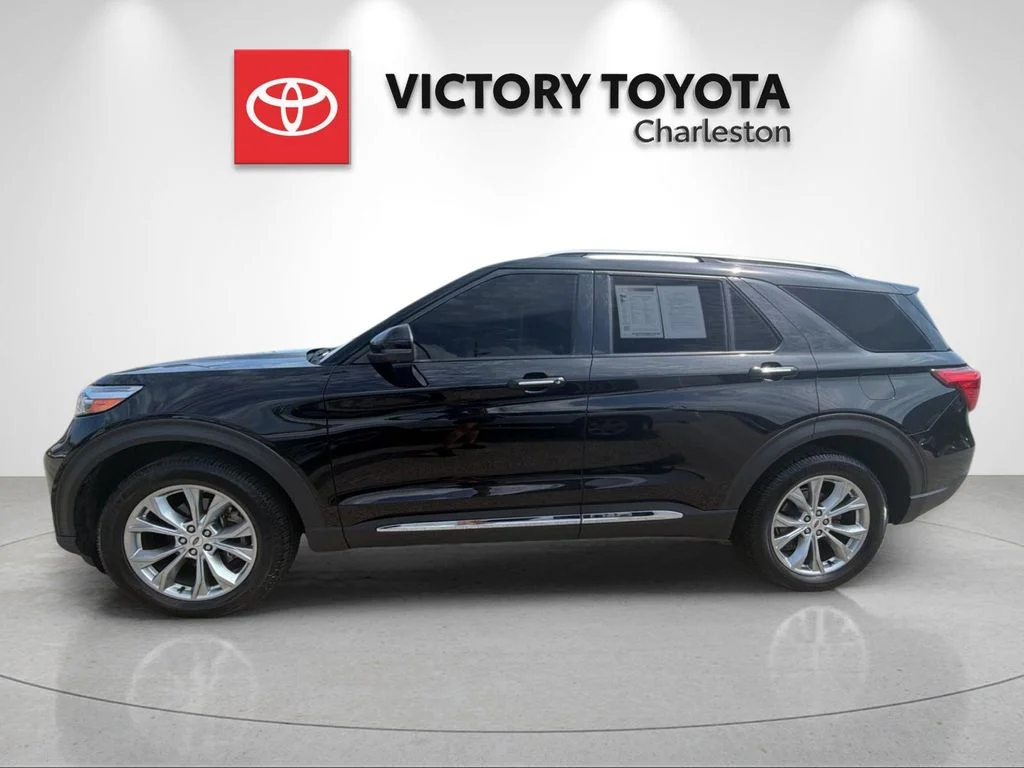 Used 2020 Black Ford Limited image 2