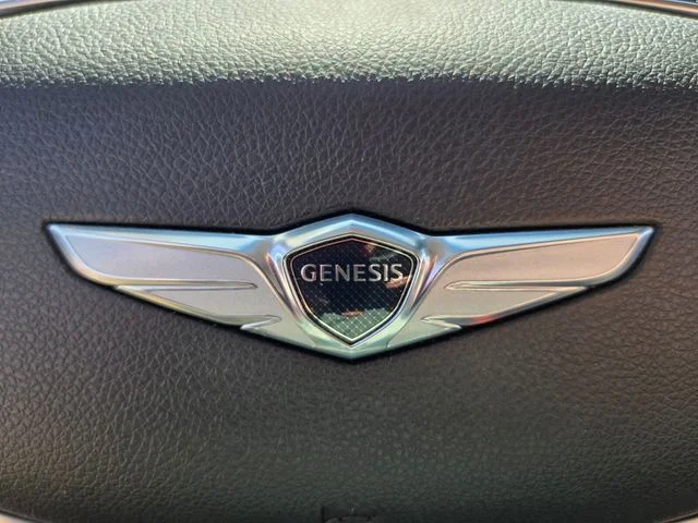 Used 2025 White Genesis 2.5T image 31