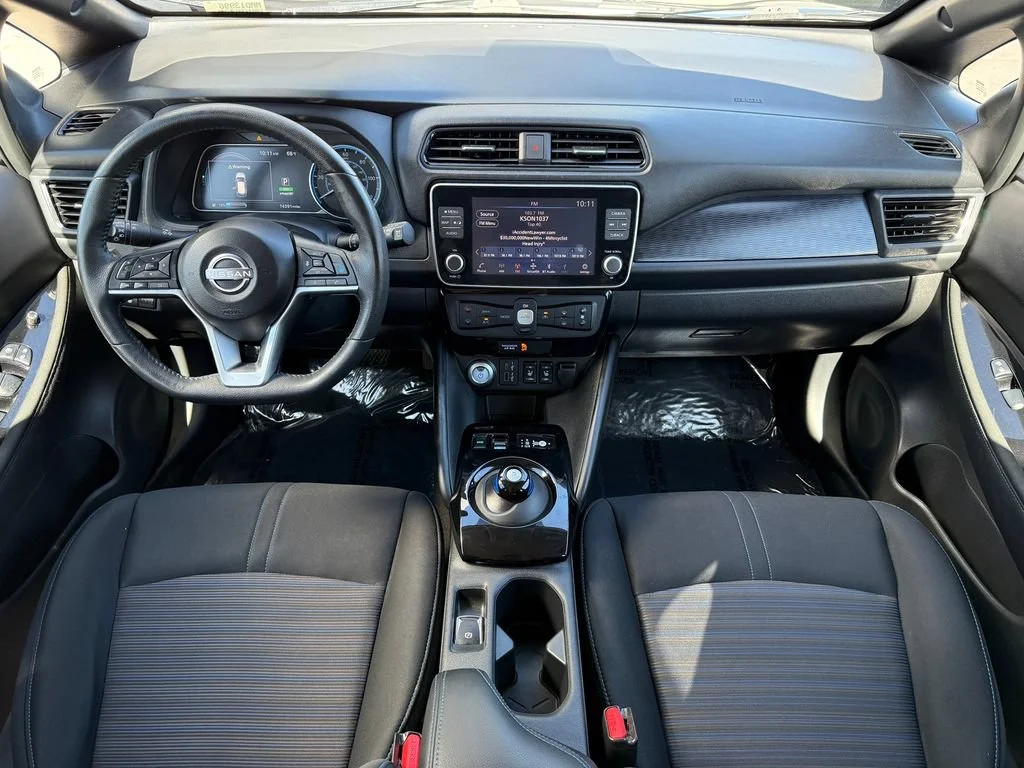 Used 2024 Gray Nissan SV PLUS image 19