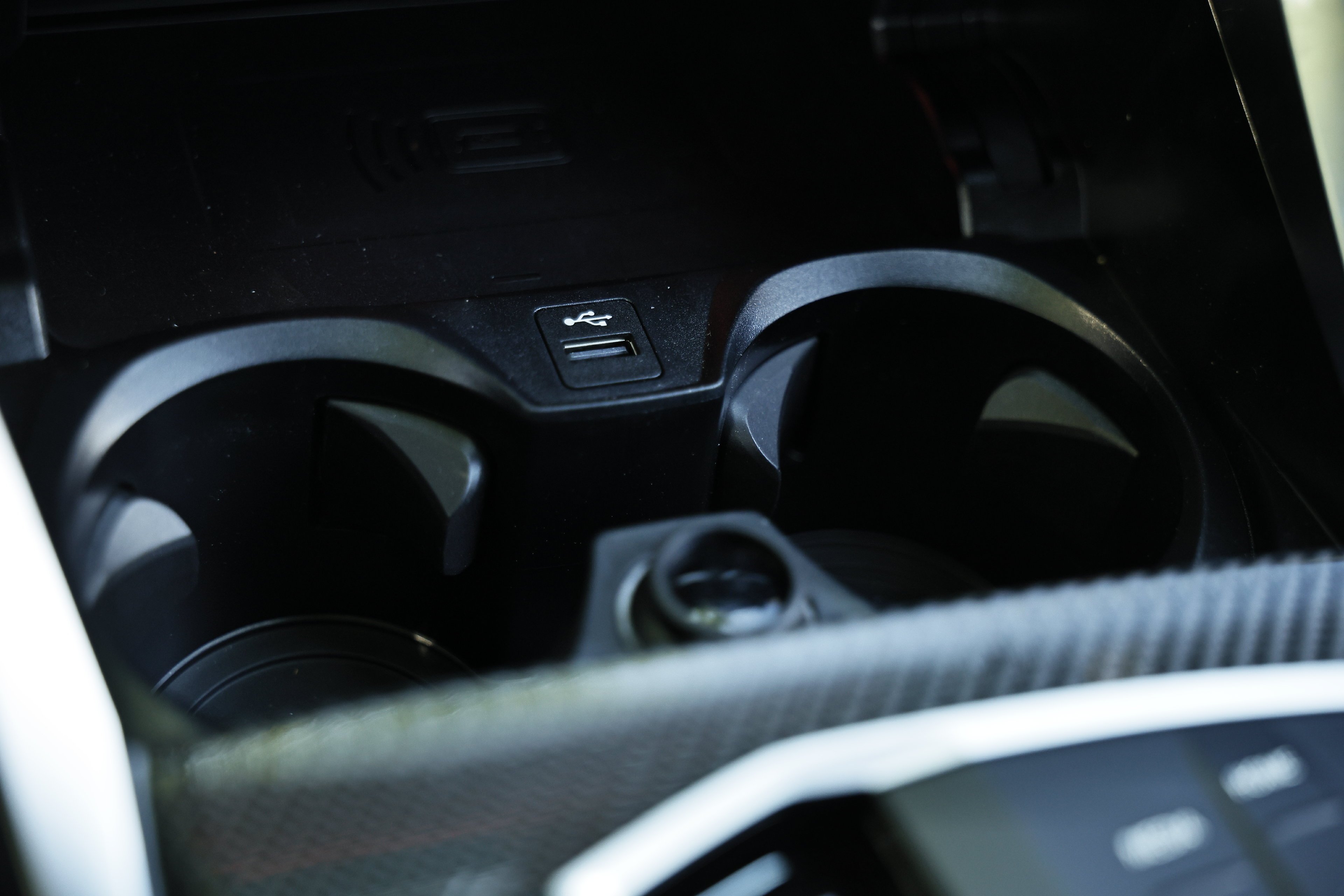2026 BMW 4 Series M440i - Photo 37