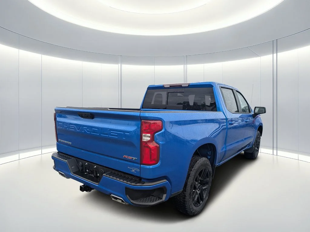 Used 2025 Blue Chevrolet RST image 4