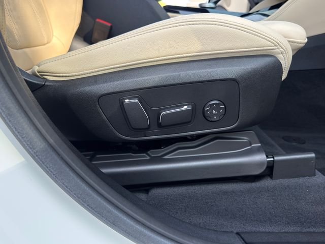 Certified Used 2024 Alpine White BMW xDrive30i image 37