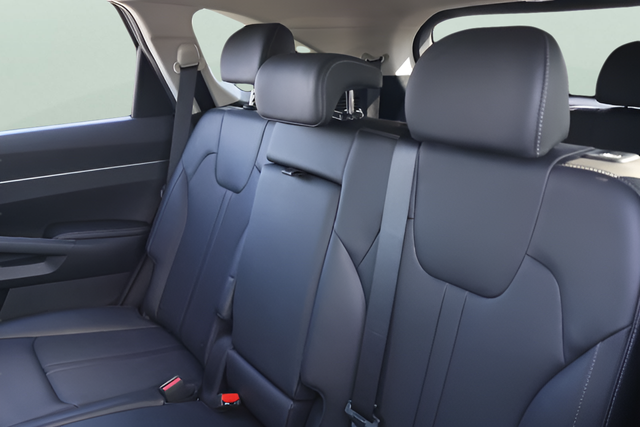 Used 2023 Gray Kia X-Line S image 12