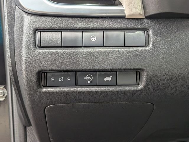 Used 2023 Black Nissan SL image 19