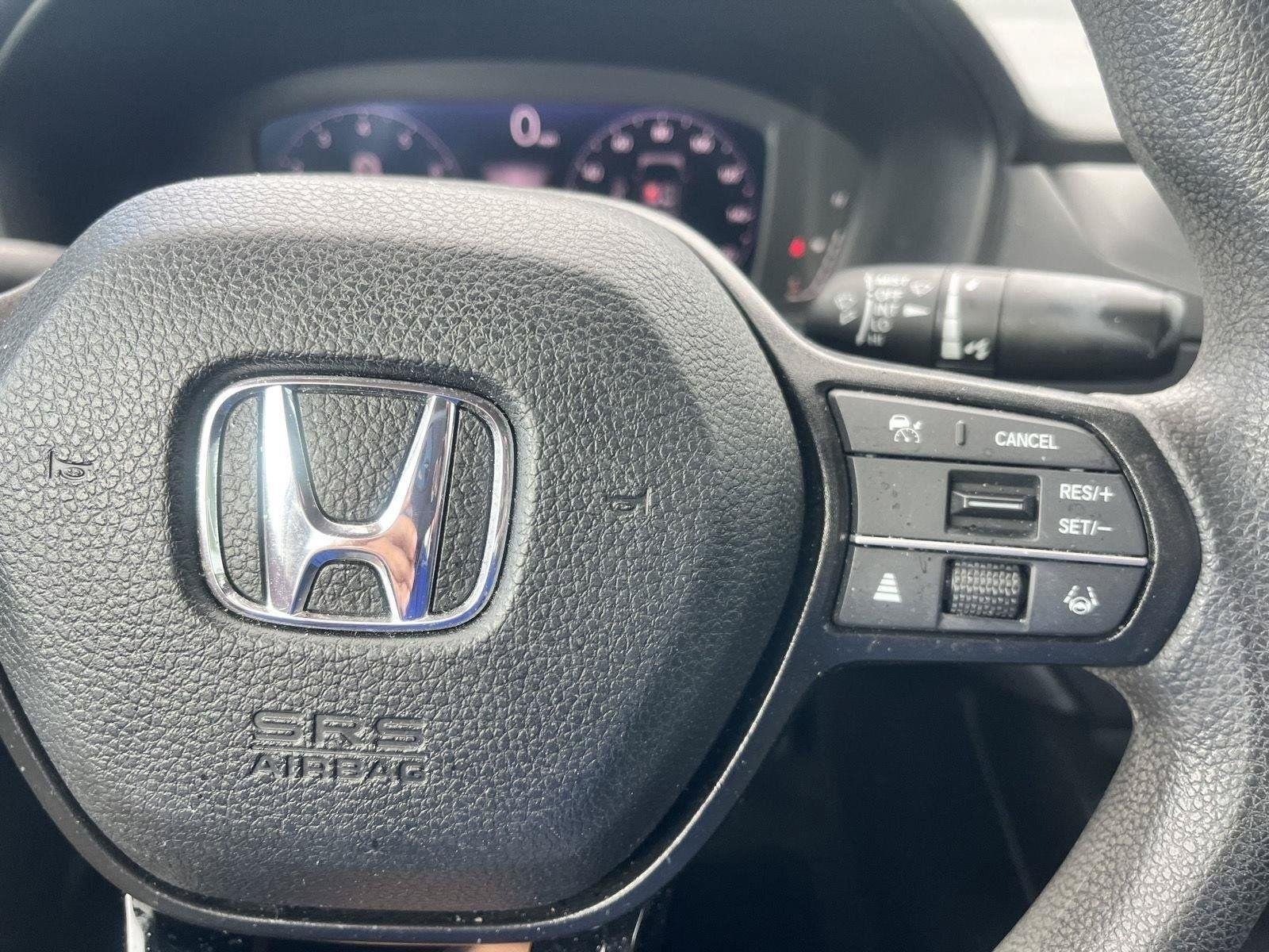 Used 2024 Platinum White Pearl Honda EX image 10