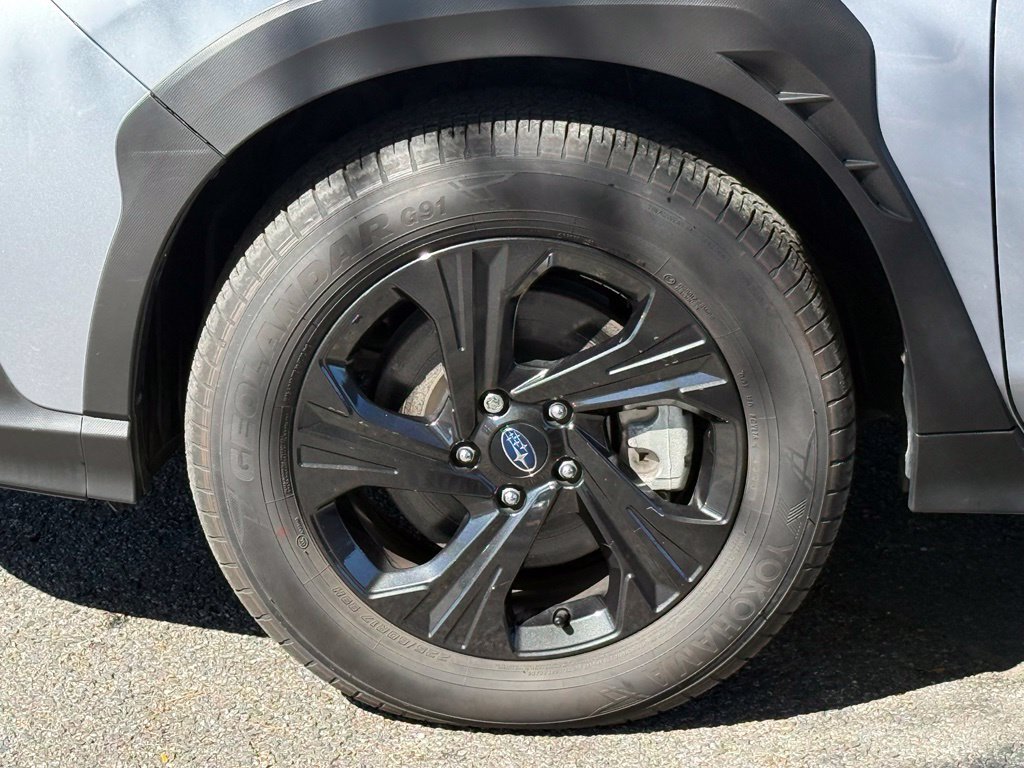 Used 2024 Ice Silver Metallic Subaru Base image 12