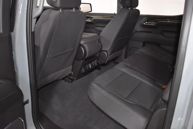 Used 2024 Gray Chevrolet LT image 17